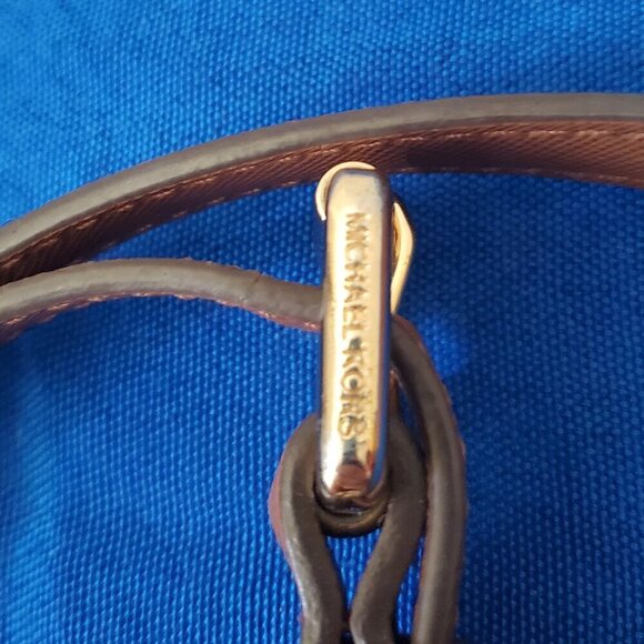 MICHAEL Michael Kors Kempton Small Black Cross body bag - Picture 3 of 12